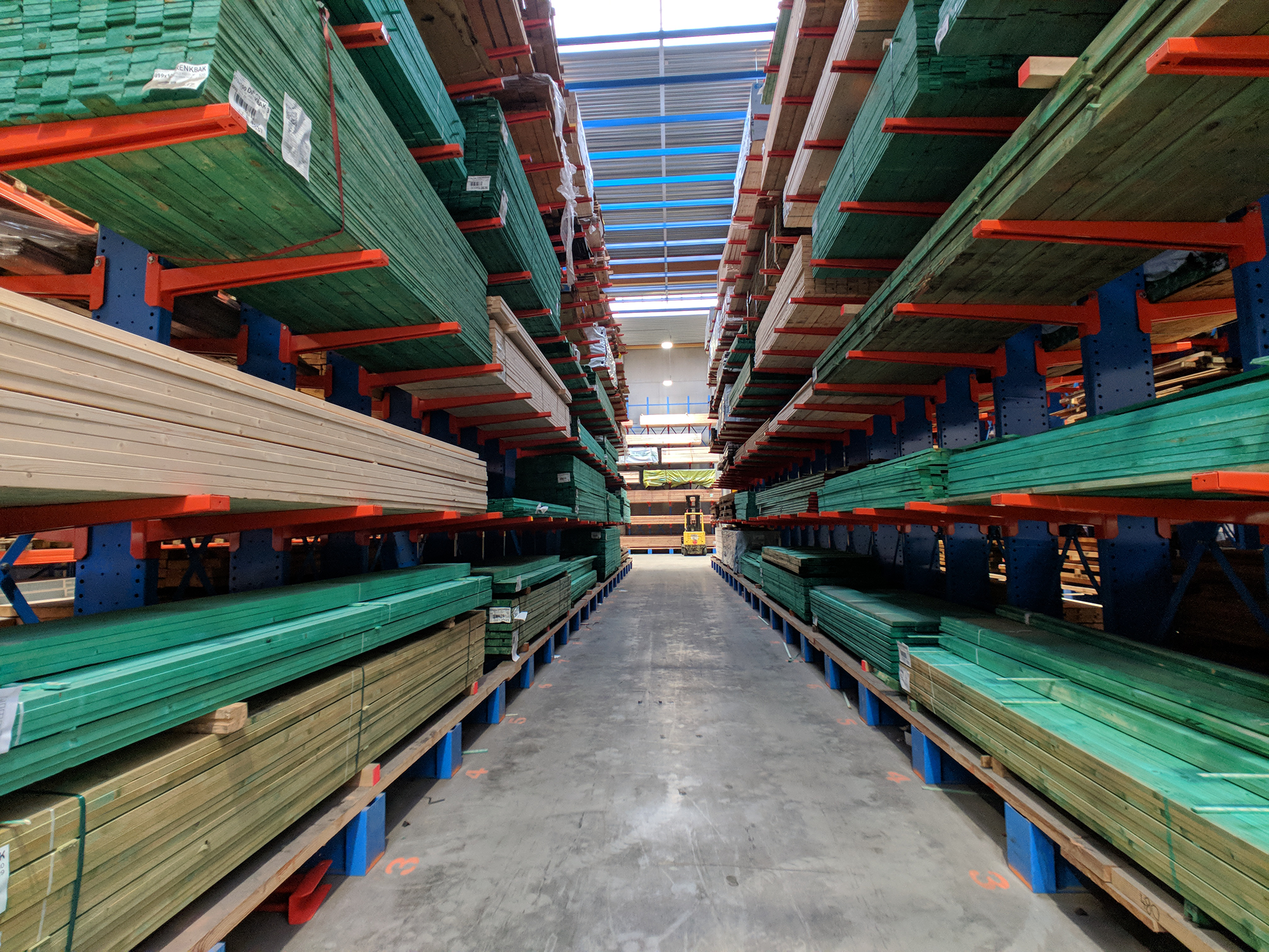 Houthandel Houtboerke - Slider - Dak, constructie en schrijnwerk